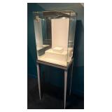 WGG664 Light Up Display Stand