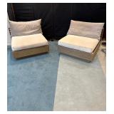 WGG666 Lounge Chairs