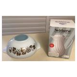 MMC140 Vintage Pyrex Golden Grapes Cinderella Mixing Bowl & More!