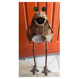 HKA021 - Wicker Frog Garden Statue 