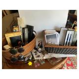 HKA051 - Miscellaneous Decor & Office Items 