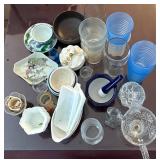 HKA097 - Mystery Lot Of Cups, Bowls, And Miscellaneous Items