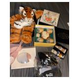 HKA279 - Miscellaneous Kids Items & Collectibles