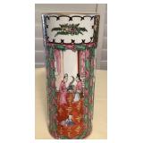 MES045 Chinese Rose Medallion Porcelain Vase 9.5”