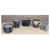MES061 Blue & White Chinese Ceramic & Porcelain Vessels 