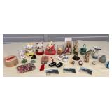 MES077 Lucky Neko Cats, Mini Vases, Souvenirs & Keepsakes From Around The World 
