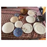 SAT119 - Assorted Plates And Bowls