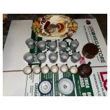 SAT123 - Sets of Porcelain Cups and Large Platter