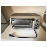 SAT201 - Pack & Decker Toast-R-Oven 