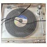 SAT228 - Vintage JVC L-A21 Turntable With Belt Drive System