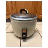 SAT232 - Panasonic Rice Cooker
