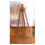 SAT313 - Madef Easel