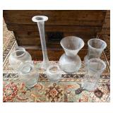 SAT325 - 7 Decorative Glass Vases