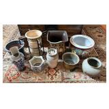 SAT332 - 9 Decorative Vases
