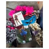 SAT362 - Costumes & Accessories