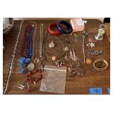 SAT495 - Costume Jewelry
