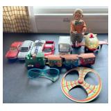 SAT512 - Vintage & Antique Toys 