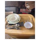 SAT531 - Kitchen Items