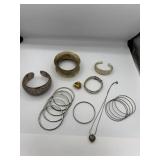 SAT551 - Silver-Tone Costume Jewelry