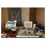 PPM121 An Assortment of Unique Japanese Décor