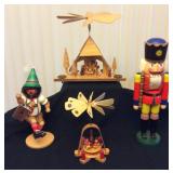 JYR015 Interesting Vintage Wood Décor From Germany