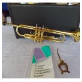 MLE021 Yamaha Trumpet & Case