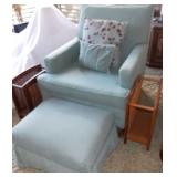 MLE034 Vintage Arm Chair, Footrest, Magazine Racks