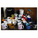 MLE080 Drink Service - Keurig, Hot Shot, Grinder & Mugs Galore