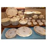 MLE121 Theodore Haviland Rosalinde New York Dinnerware Set