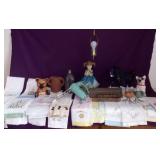 MLE127 Vintage Fingertip Towels, Ceramic Girl Lamp, Wooden Abacus & More!