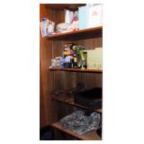 MLE233 Hallway Closet - Tools, Paper Goods, Shoeshine, Bags & More