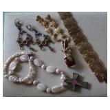 MLE273 Gold Tone Bracelet, Earrings, Brooch & Necklace