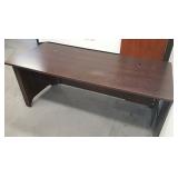 PCSS028 Formica Top Executive Desk Return 