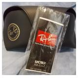 SLM004 Pair of Ray-Ban Sunglasses with Case