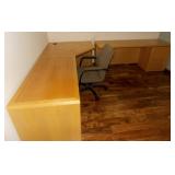 PFL034 Jesper Denmark Maple Executive Desk & Chair
