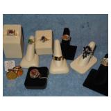 Upper end of gold and precious stones rings, plus gold sovereigns