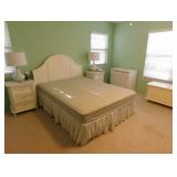 Queen bedroom set