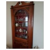corner cabinet 