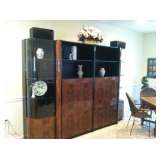 Wall unit