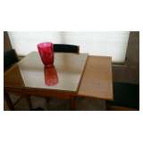 breakfast table with enclosed leaves