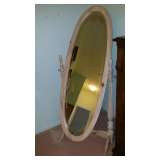STANDING MIRROR