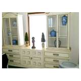 Renaissance Estate Sale...ALL MAJOR CREDIT CARDS ACCEPTED...NO FEES!!!