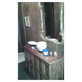 Mirror and Storage unit at Entry