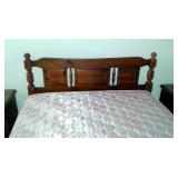 headboard