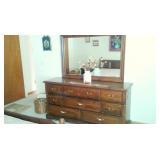 Dresser with mirror to bedroom set