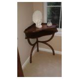 corner table