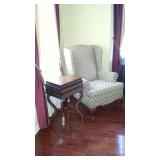 wing back chair with end table 