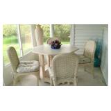 wicker table and chairs /dinette