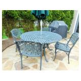 Iron patio set for (4)