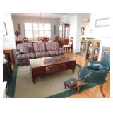 king hickory sofa and leather chair